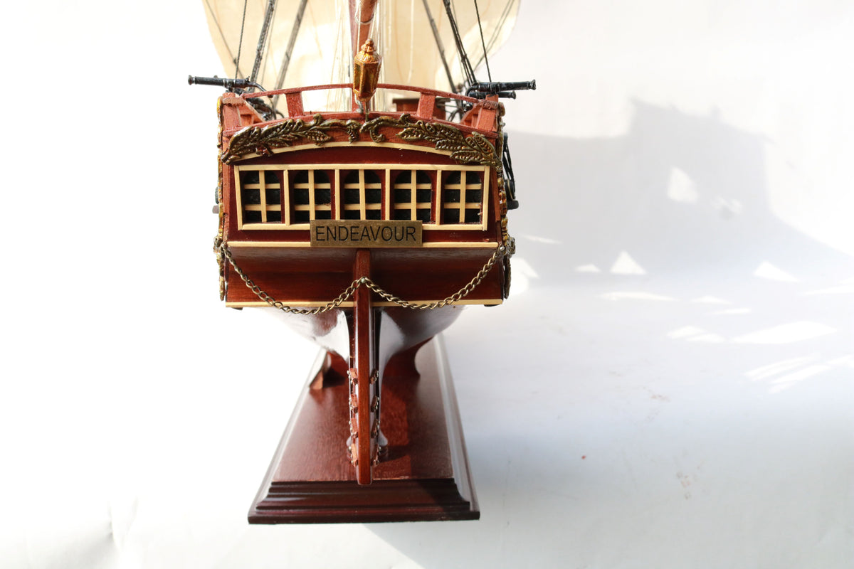 Classic Craft HM Bark Endeavour Model Boat
