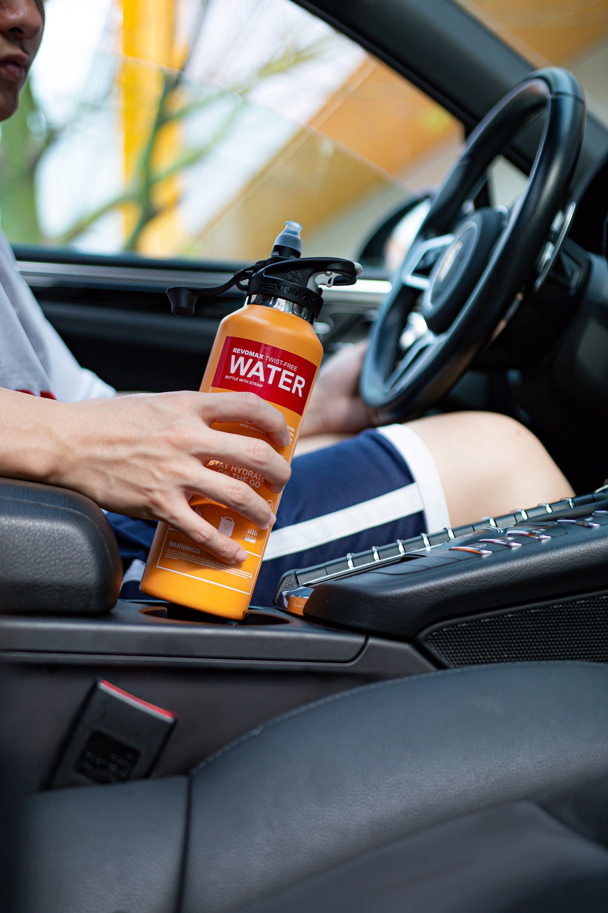 Revomax &#39;Thirst Extinguisher&#39; Vacuum Insulated Water Flask