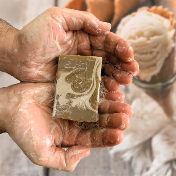 Mr. Wulf Vanilla &amp; Sandalwood Mud Bar 110g