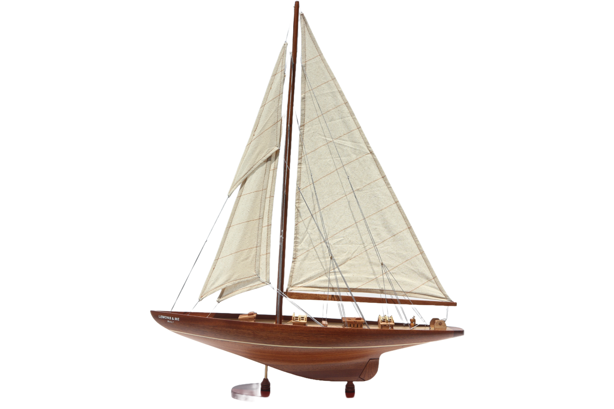 Classic Craft Shamrock Yacht Model