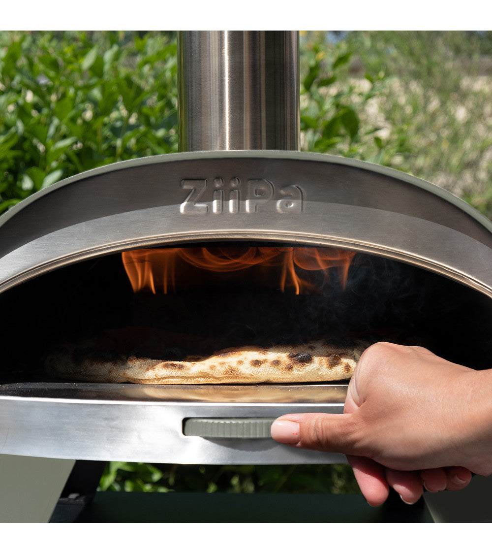 ZiiPa Piana Wood Pellet Pizza Oven PLUS Rotating Stone / Eucalyptus