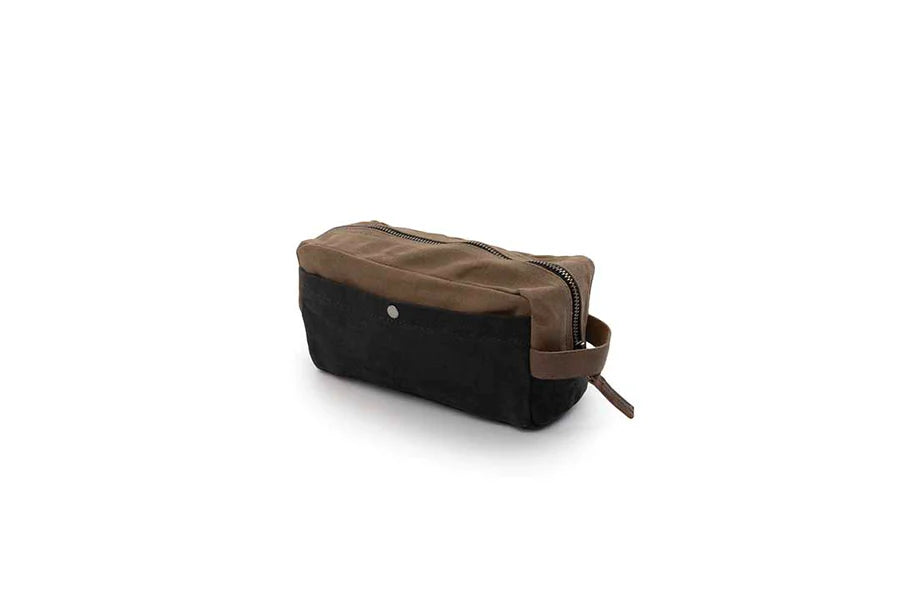Barebones Toiletry Dopp Kit in Khaki