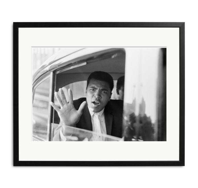 Sonic Editions Ali Arrives In London