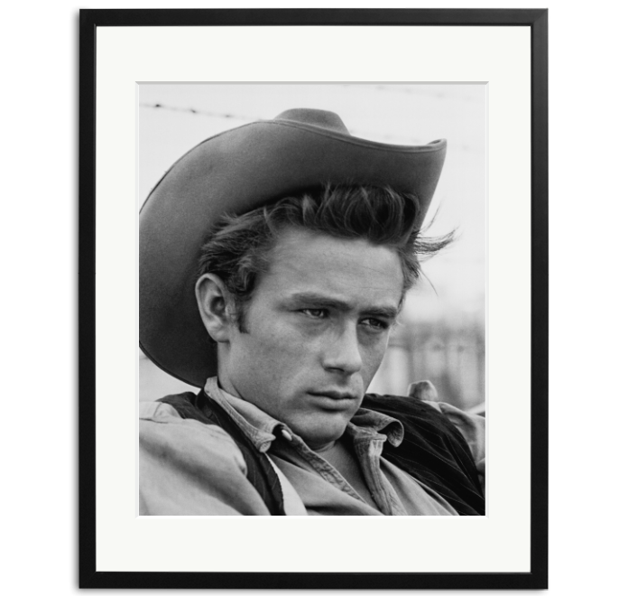 Sonic Editions James Dean Pensive On Set