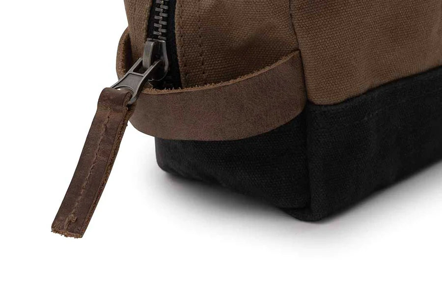 Barebones Toiletry Dopp Kit in Khaki