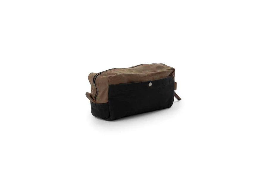 Barebones Toiletry Dopp Kit in Khaki