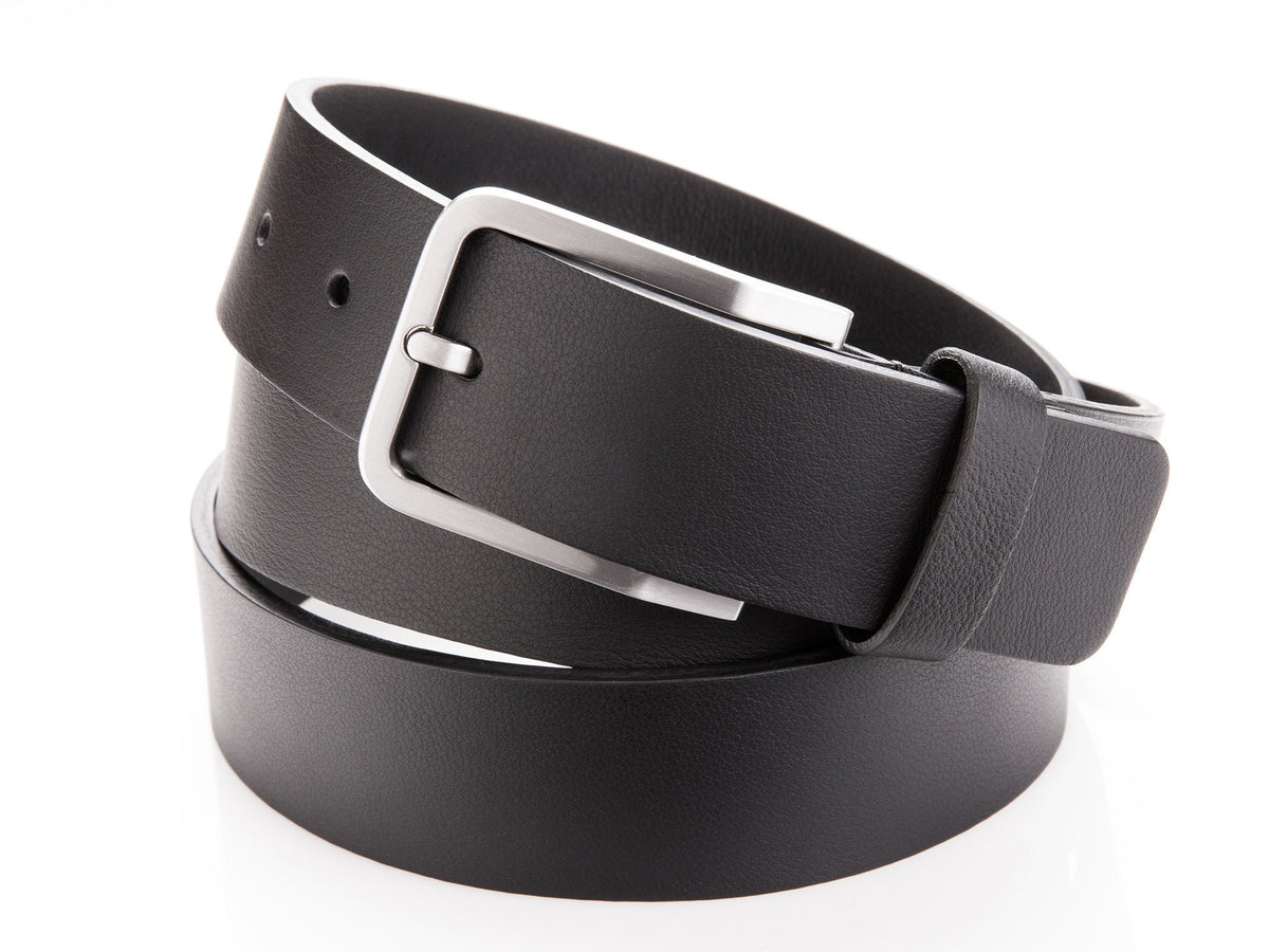Danny P. Leather Belt Black