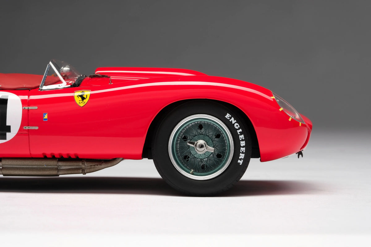 Amalgam Collection Ferrari 250 Testa Rossa 1958 Le Mans Winner 1:18 Scale Model Car