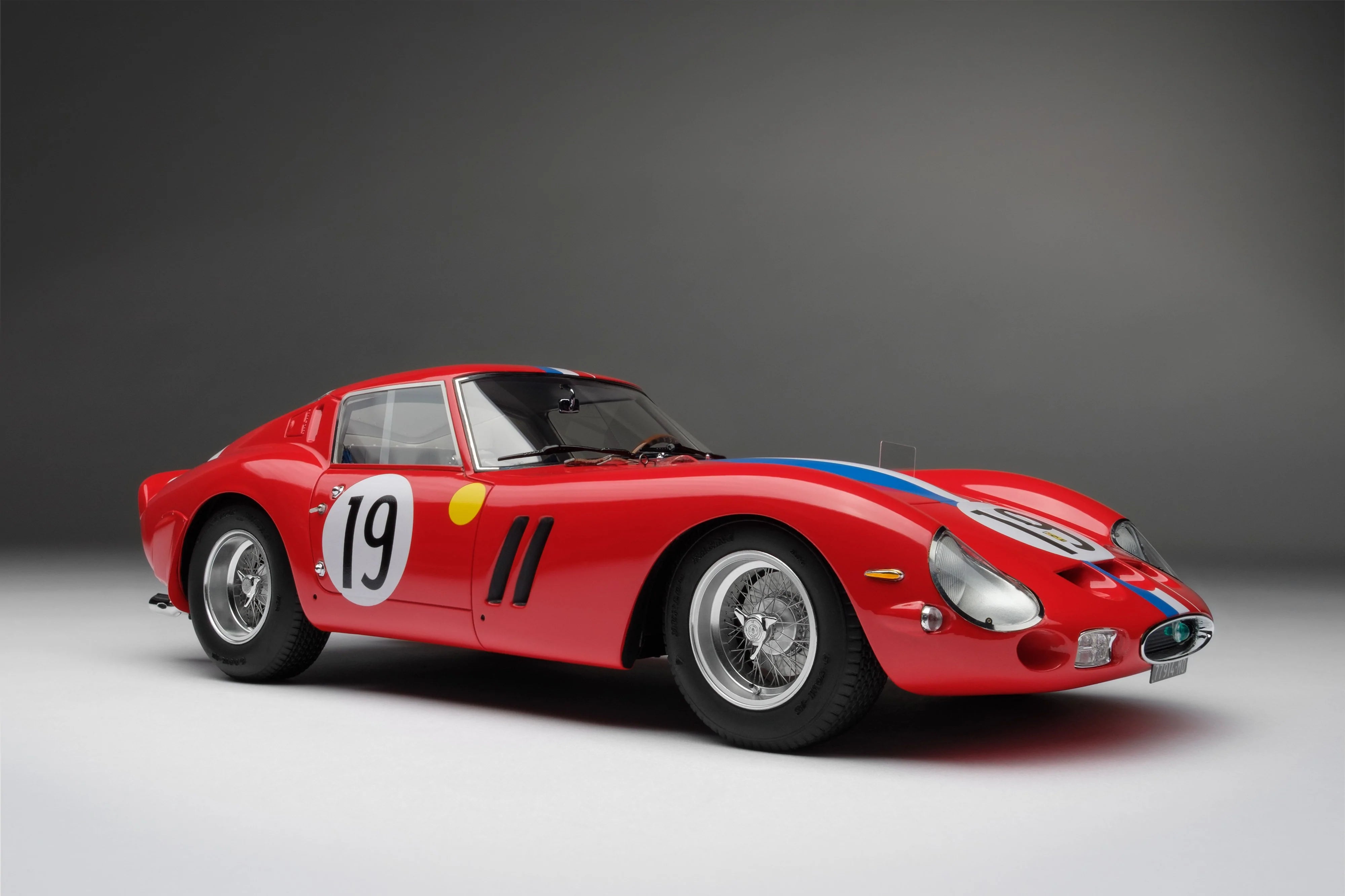 Collection Ferrari privée exceptionnelle estimée à 50 millions d'euros