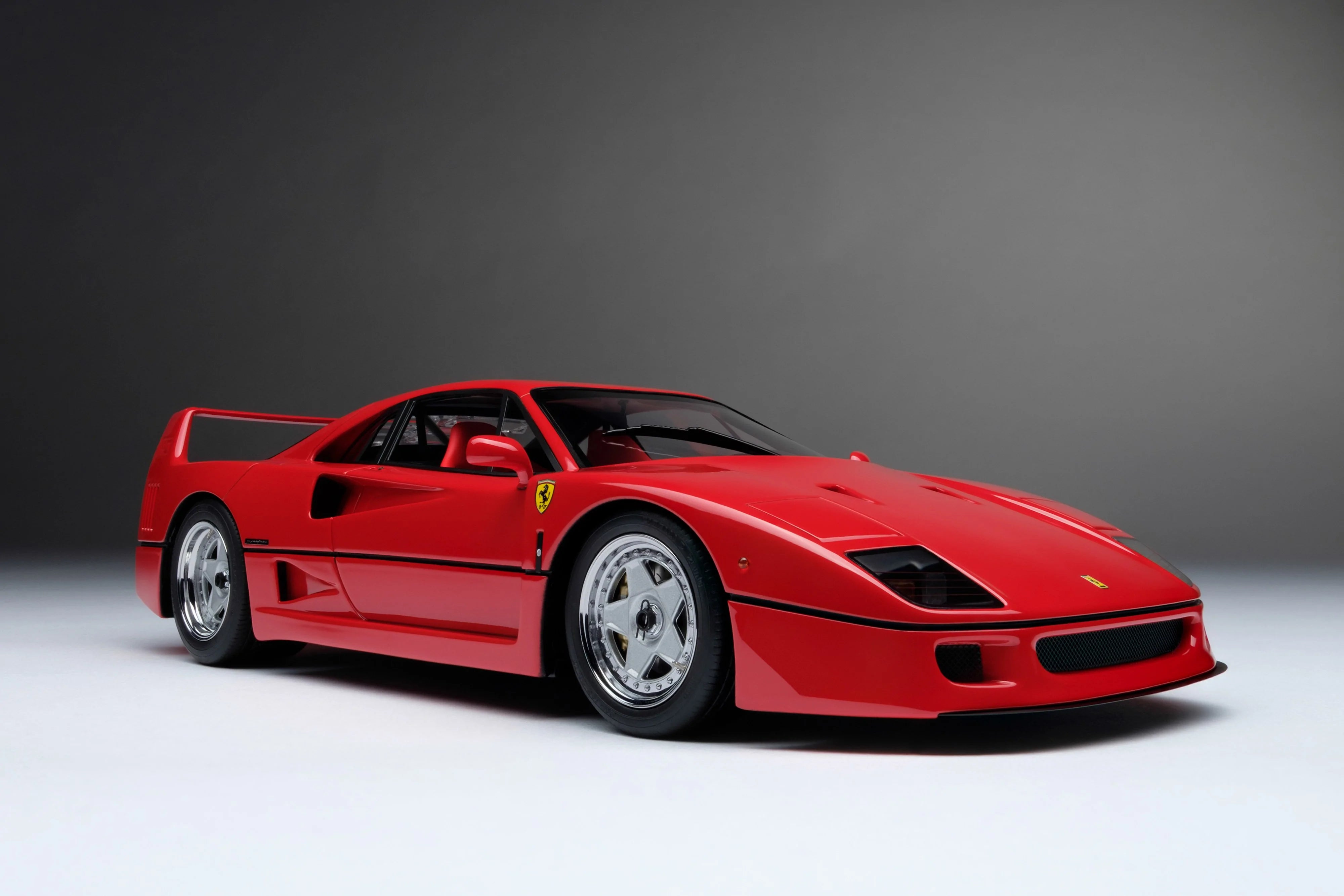 Amalgam Collection Ferrari F40 1 18 Scale Model Car
