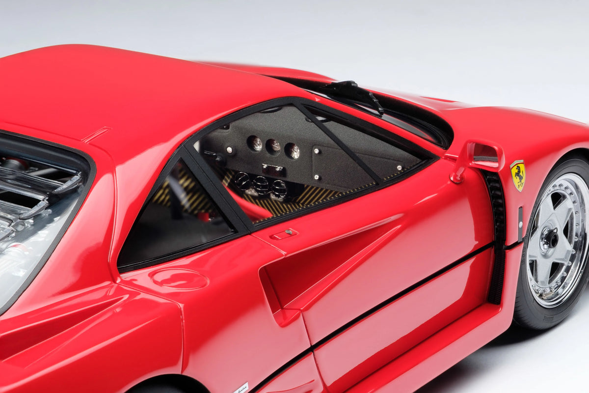 Amalgam Collection Ferrari F40 1:18 Scale Model Car