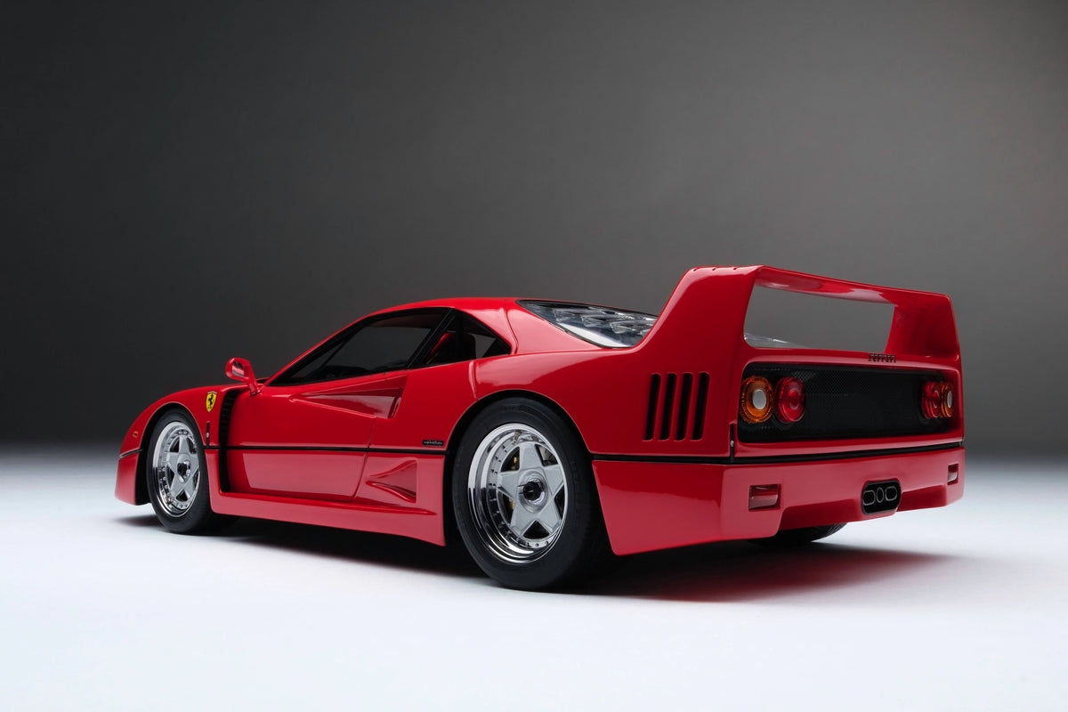 Amalgam Collection Ferrari F40 1:18 Scale Model Car