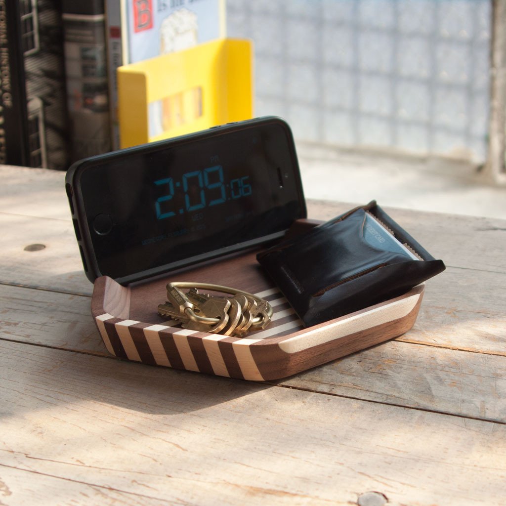 Maxx &amp; Unicorn Catch All Wallnut