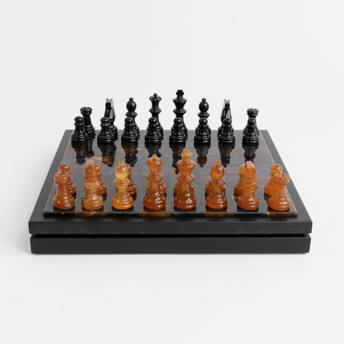Scali-alabastro-14034_NS-Nero-Bruno-alabaster-brown-black-marble-stone-quality-chess-set-australia-italian-italy-hand-made-storage-chess-board-front.jpg