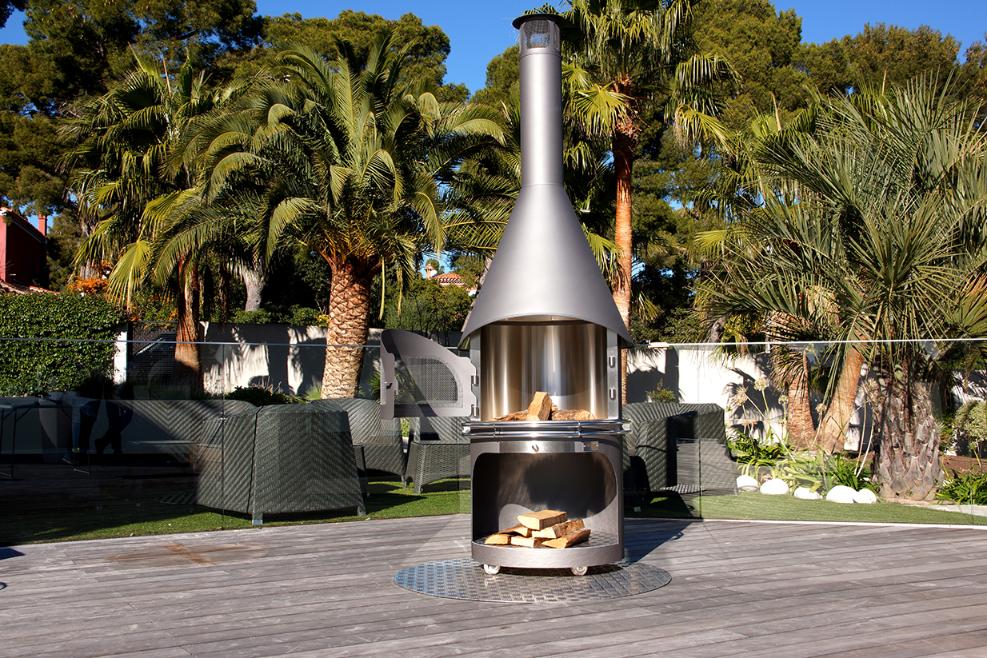 Sonsy XL Outdoor Fireplace