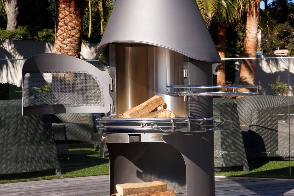 Sonsy XL Outdoor Fireplace