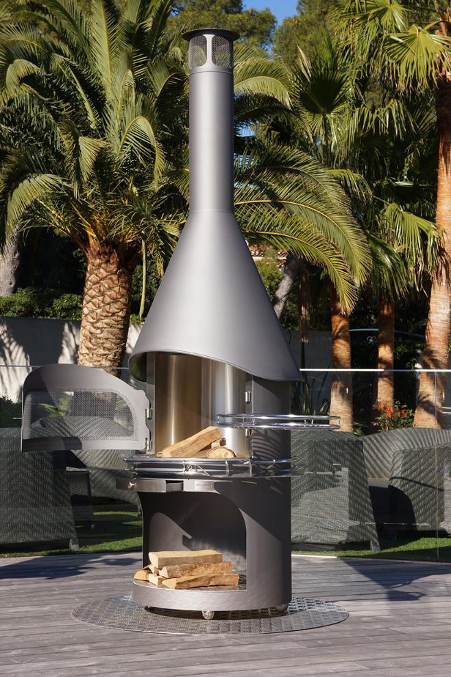 Sonsy XL Outdoor Fireplace