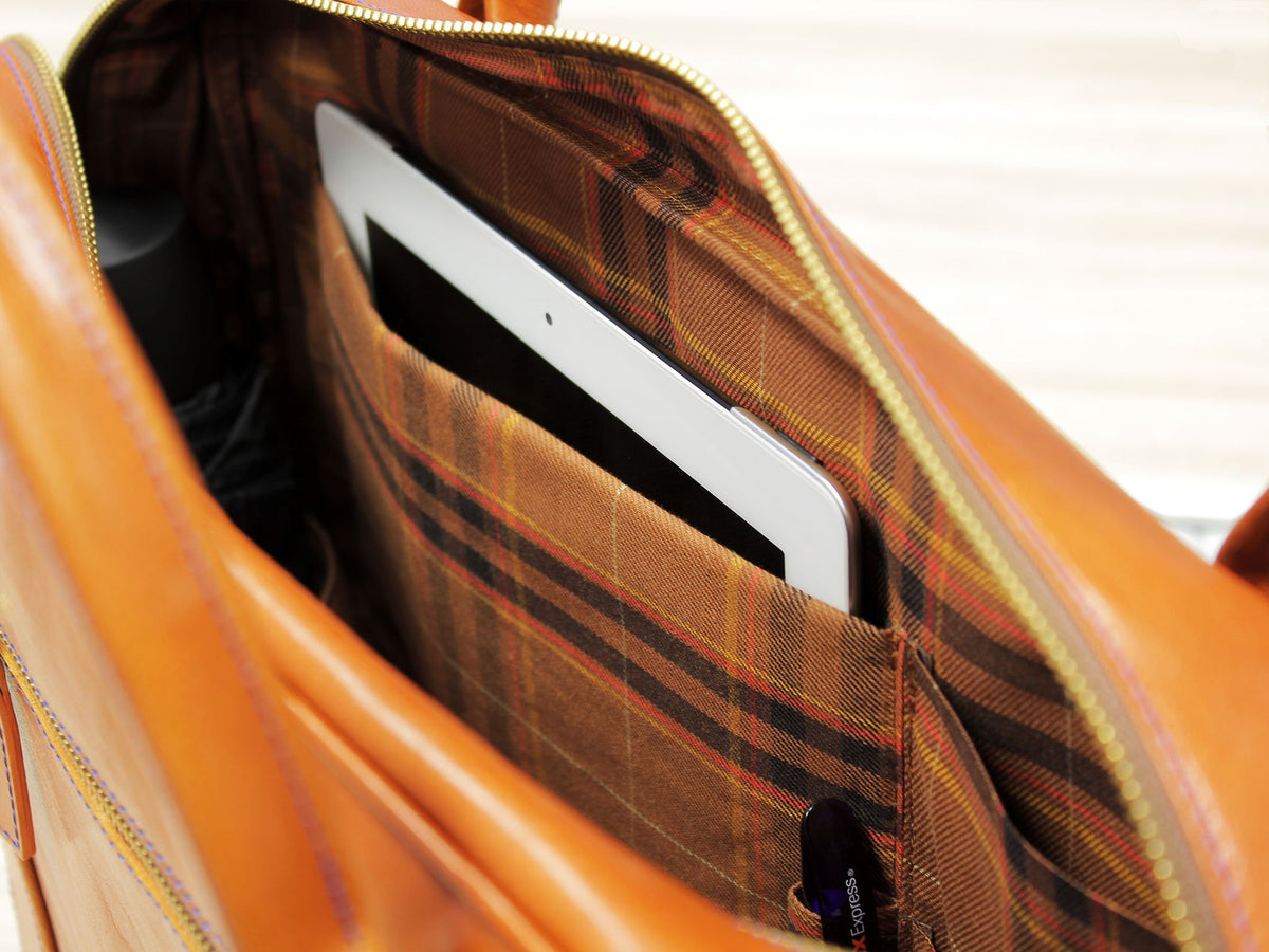 Danny P Leather Messenger Bag Tan