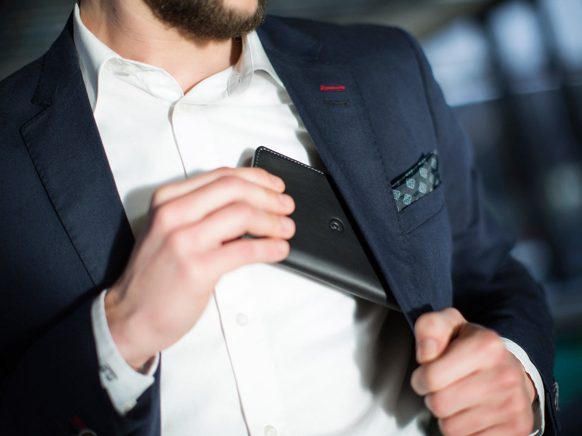 Danny P. Leather Wallet and iPhone 6/6s/7 Case Black