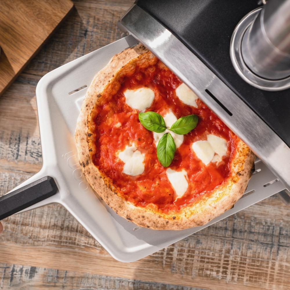 Ooni Fyra Portable Woodfired Pellet Outdoor Pizza Oven